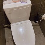 Sushiya No Yoshikan - toilet