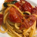 イル カンパネッロ - 赤い宝石　ピエンノロトマトのスパゲッティー