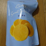 湯の駅おおゆ - クリスピースイートポテト　550円　なぜかフェスティバロのお菓子があったのだ