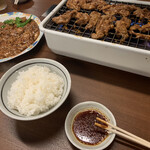 デブちゃん焼肉処 - 