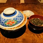 とんかつ めし処 長屋 - かつ丼（並）900円