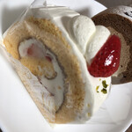 フル*リエ - 2022/6/26 ランチで利用。イチゴロール(420円)