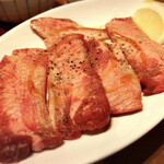 炭火焼肉 とく - タン塩