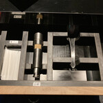 NEXT□ - 引き出しに箸やレンゲ、お手拭きが入ってます