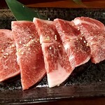 焼肉酒場 ホルモン けむり - 