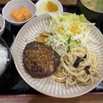 お食事処 わらしべ - ハンバーグ