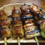 八角 - ネギ間＆つくね（各150円）