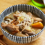 和菜 れとろ - 新潟ブランド豚つまりポーク自家製モツ煮込み