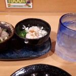 沖縄料理・島酒場 がらくた - 菊之露VIPGOLDとお通し