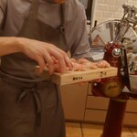 ペレグリーノ - 炊きあがりの日本のお米（岩手県の遠野4号）と一緒に