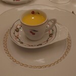 ペレグリーノ - 玉蜀黍の冷製スープ