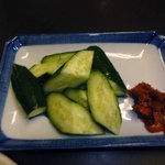 もつ焼　多しろ - 梅キュウリ