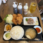 わ楽 - トビウオのなめろう&ヒラメフライ・豚ヒレカツ定食　1,200円税込  R4.7.9