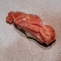 龍寿し - 
                      青森 本鮪トロ