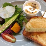 カフェ・アグレアヴル - 