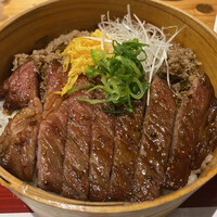 すき焼きと牛まぶし ももしき - 