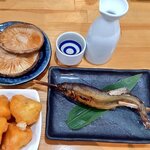 Inakaya - 鮎塩焼き、椎茸焼き、味噌ポテト、秩父の地酒。