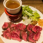 Grilled beef skirt steak with wasabi and onion sauce