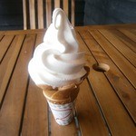 湯布院牛乳ソフト②（300円）