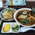 おかね食堂 - ラーメン+半チャーハン