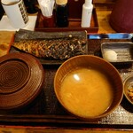 越後屋金四郎 - 金華さば干物定食