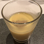カンテサンス - 山梨県産スイートコーンの冷製スープ、焼き玉蜀黍シャーベット