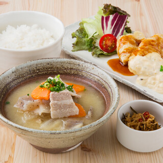 有楽町うまやの楽屋_2