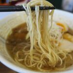 UMAMI SOUP Noodles 虹ソラ - 極細パッツン麺です