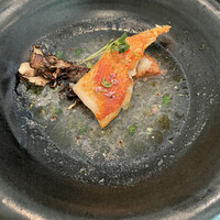 ラ・ボンヌターブル - 