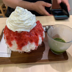 ​かき氷専門店SANGO - いちごミルク&お抹茶　あんこ入り