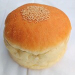 Pan de Smile - バターの甘い香りと微かな塩味が利いた生地