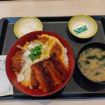 松のや - うなヒレかつ丼