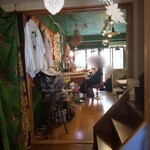 森林食堂 - 内観（奥）