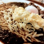 イモキン - タルタルチーズ温泉玉子トッピング