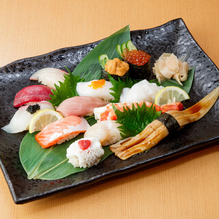 市場仕入れの新鮮鮮魚が自慢です！！
