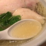 ラーメン 普通 - 貝出汁塩ラーメン