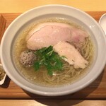 ラーメン 普通 - 貝出汁塩ラーメン