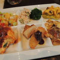 リュクス ダイニング ハプナ - 