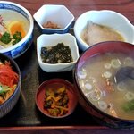 Teradomarichuuousuisammarunaka - カニめし定食@1,650円