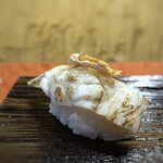 和食と寿司 匠の道場 - ◆ふぐ・明太子の皮炙りのせ・・ふぐは軽く炙ってあり美味、明太子はもう少し多くてもいいような。