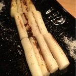 並木橋なかむら - ホワイトアスパラ炭火焼