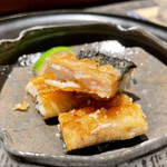 ななにん - 鰻の白焼き 断面