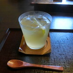 伝承 ます重ものがたり きよみず - 日本はちみつのハニーレモン（冷）