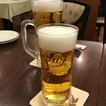 サッポロビアレストラン９１０ - 生ビール（小）　630円 　生ビール（中）　780円
