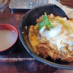 Aburidori Bari Chou - 炭火炙り鶏の親子丼500円