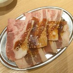 肉流通センター - 肉通カルビ