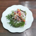 自家製生めんぱすた ラクエン - ランチのサラダ