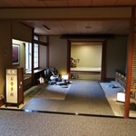 龍宮殿 - お食事処入口♪