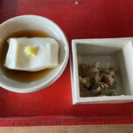 Tantei - ジーマミ豆腐、田芋の煮物