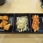 JAPANESE BBQ ENJOY - キムチ、ナムル